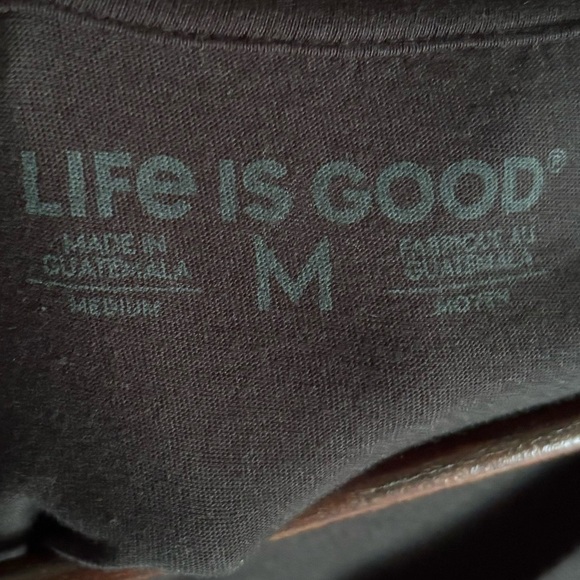 NEW Life Is Good 365 Palm Trees Black V Neck Tee Shirt Size Medium Short Sleeve - Picture 4 of 5